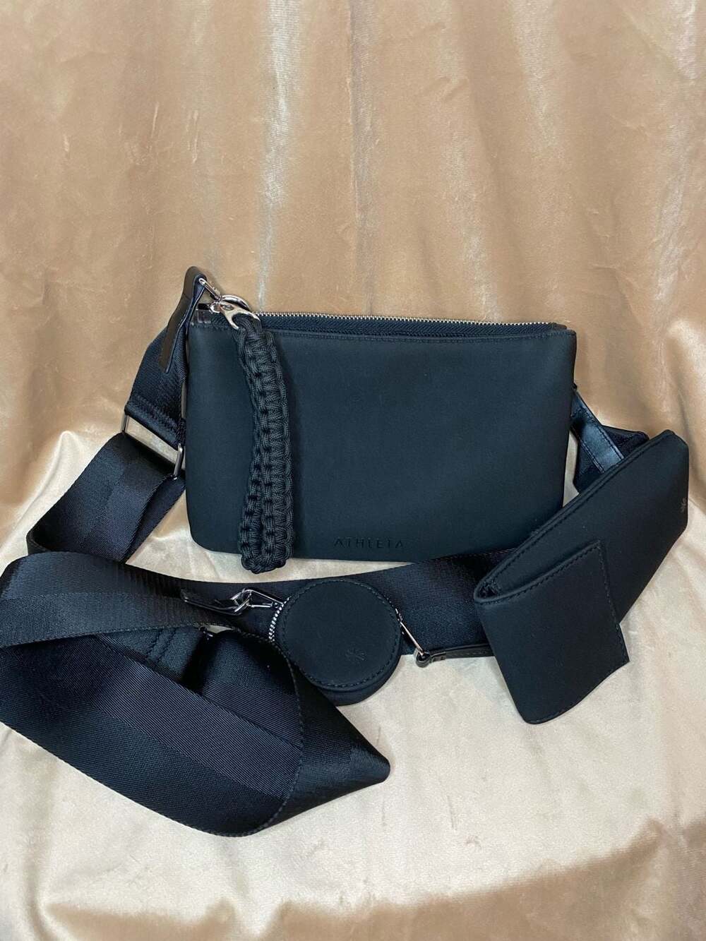 Athleta Excursion Crossbody Bag with Modular Pouches Black